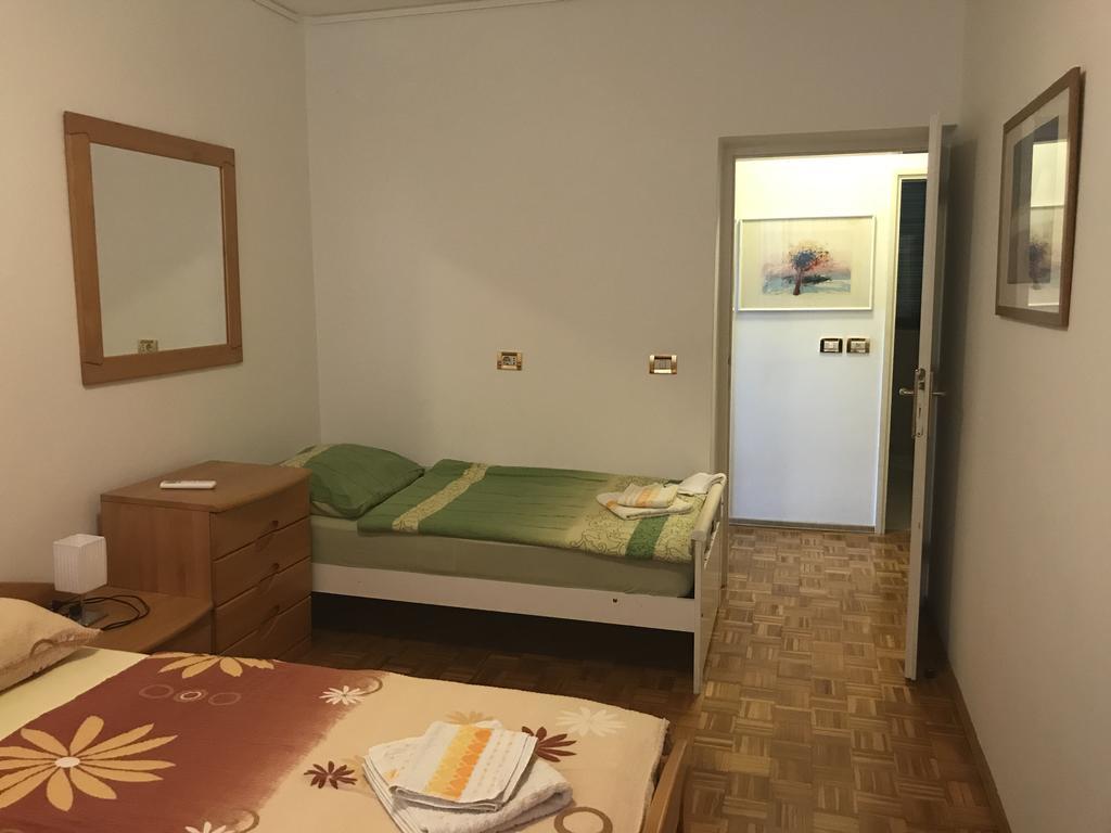 Apartment Apollonio Portoroz Bagian luar foto